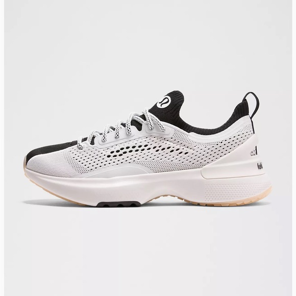 lululemon athletica Women's Black and White Sneakers - Picture 7 of 8